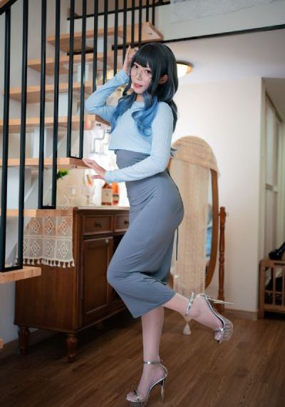 年轻女教师高潮_4K动漫在线观看