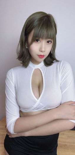 蜜桃www_1080完整版观看